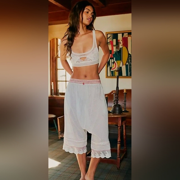 Free People Endless Afternoon Bloomers In Cream